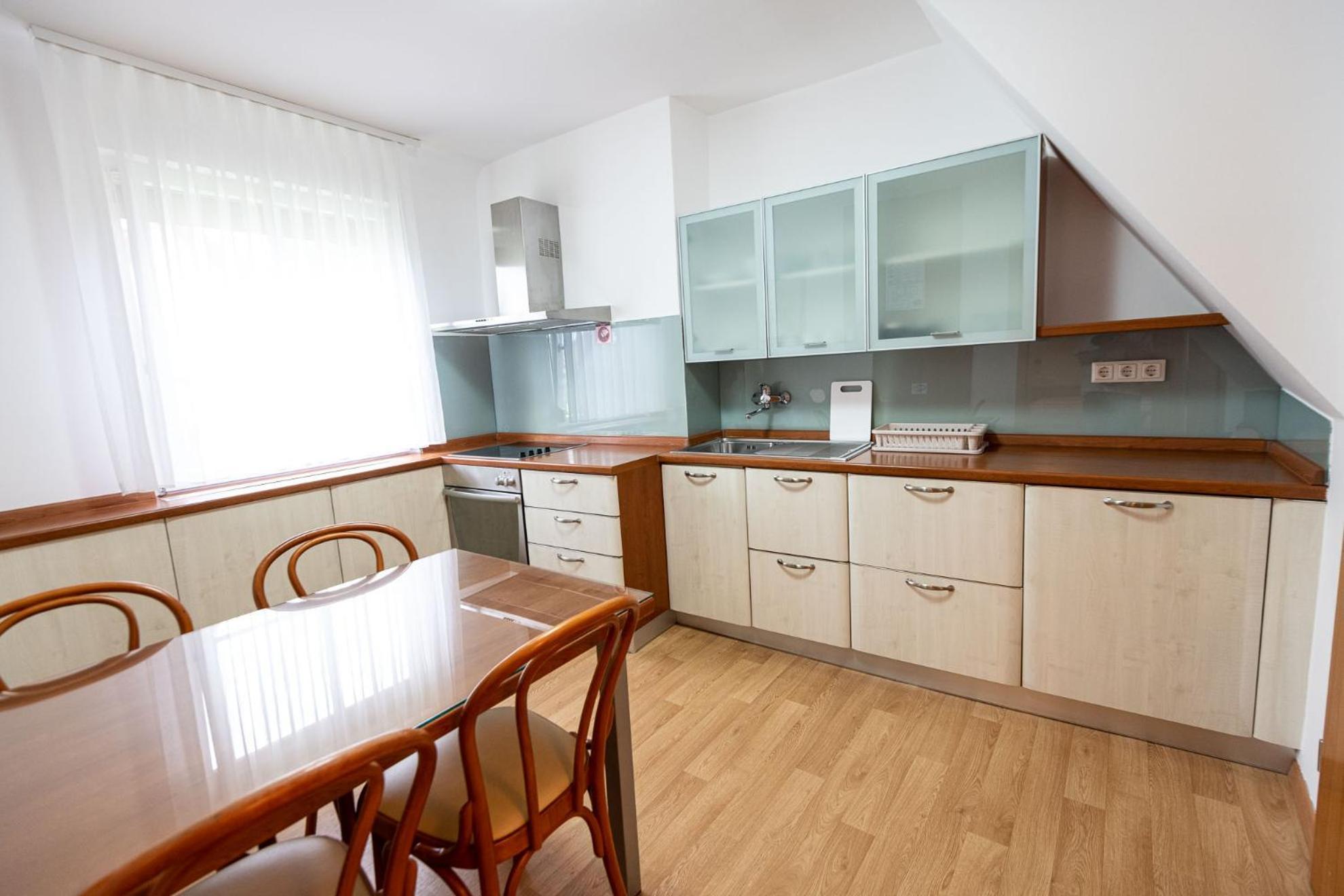 Apartmaji In Sobe Ramar Hotel Straza Bagian luar foto