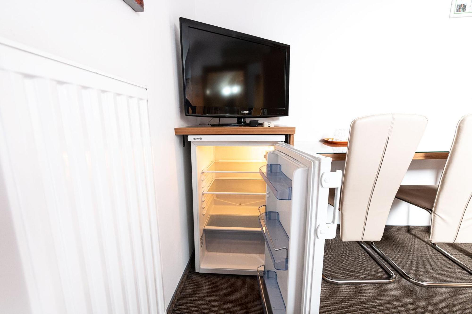 Apartmaji In Sobe Ramar Straza Bagian luar foto